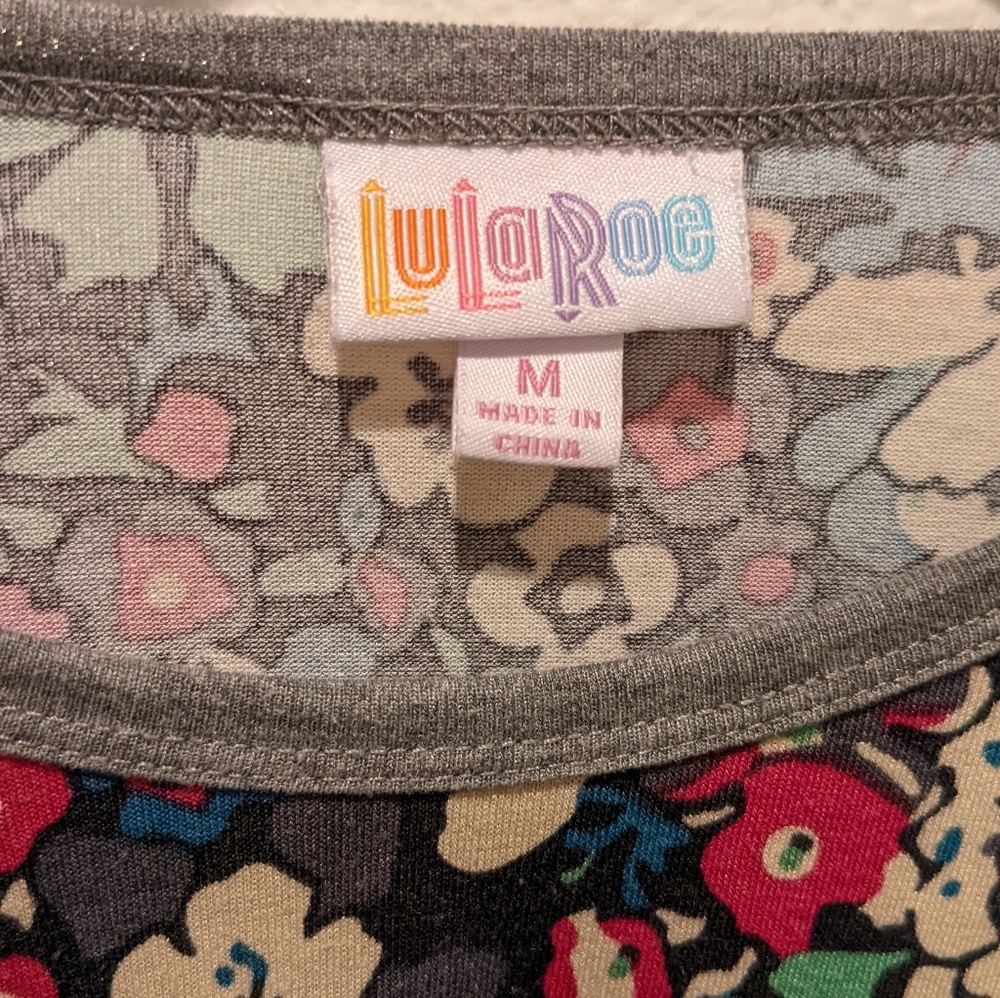 LuLaRoe Randy - Picture 2 of 2